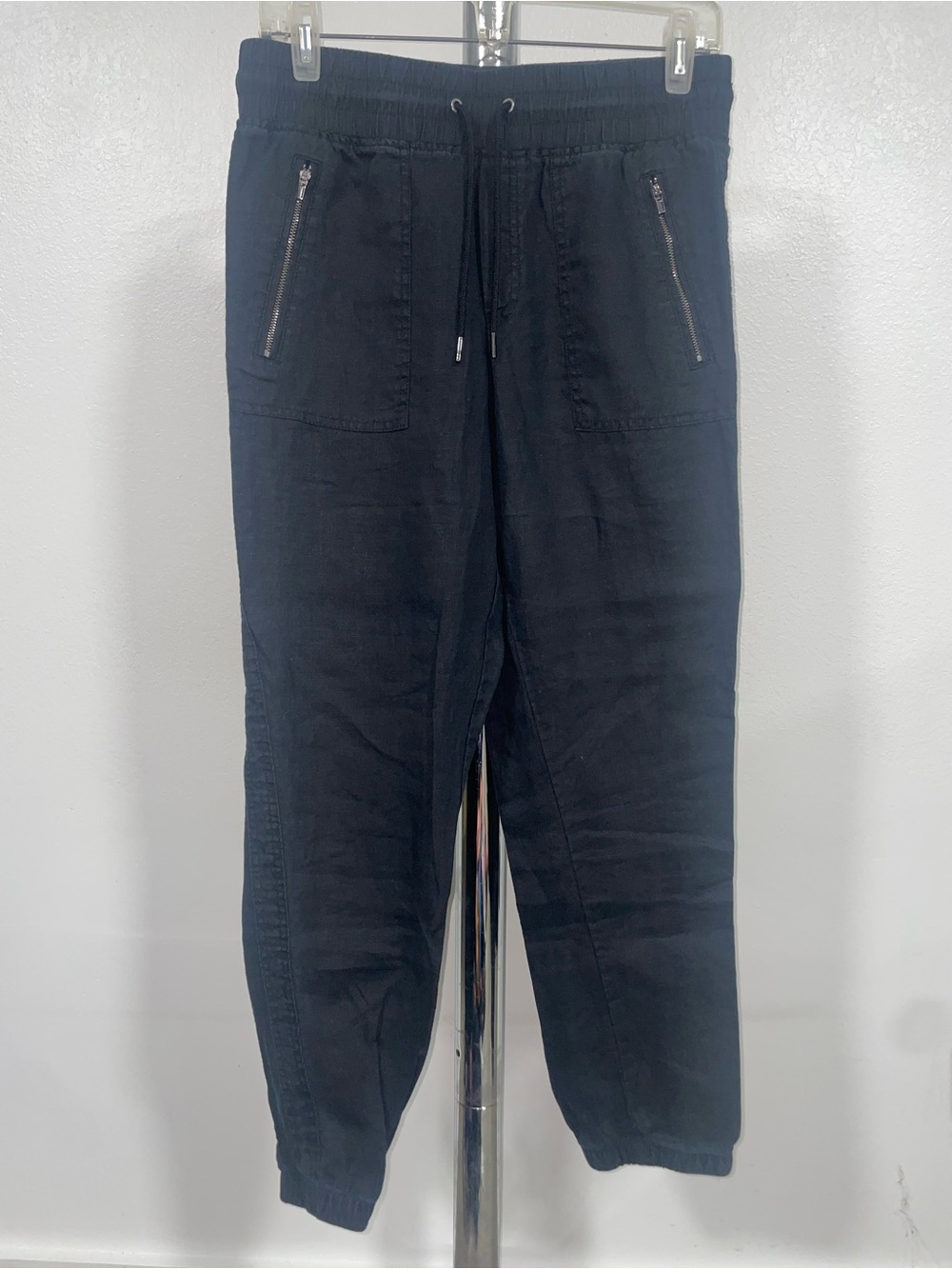 Athleta Women’s Black Zip-Pocket Jogger Pants